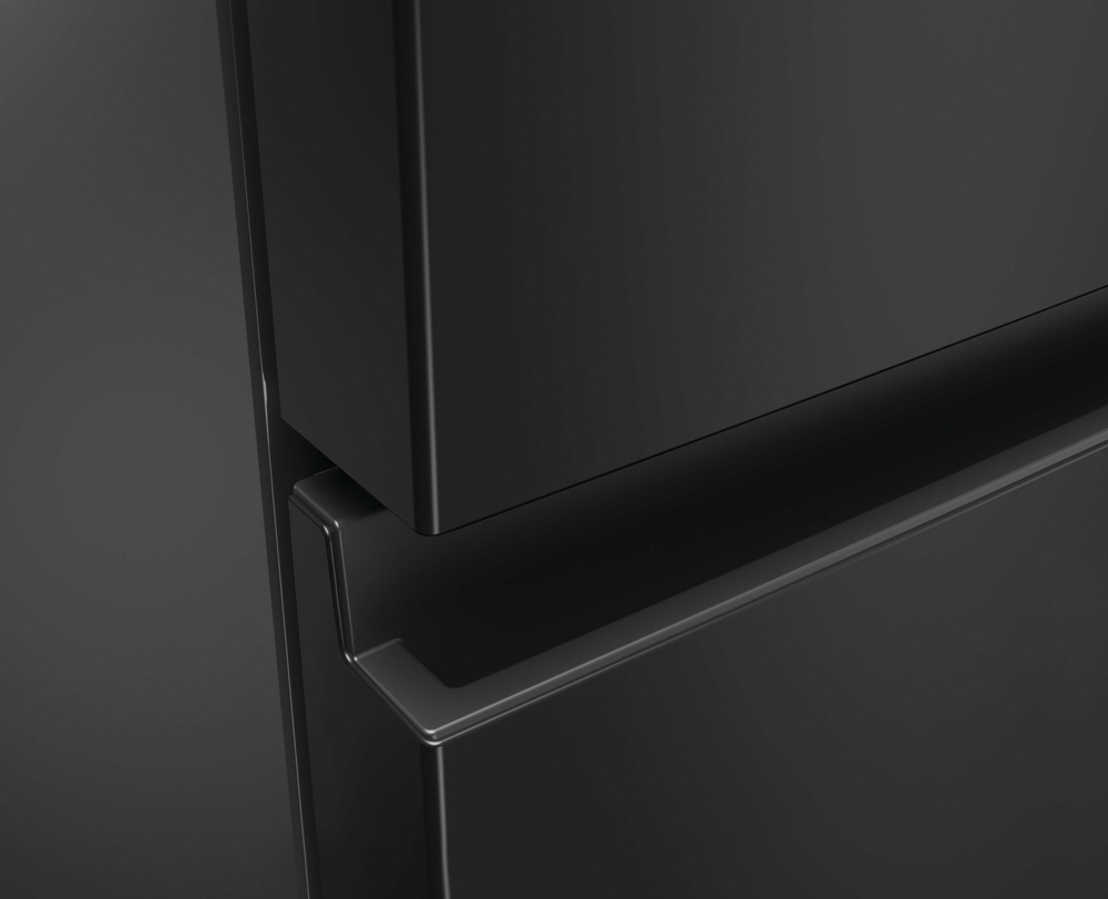Haier HTR3518ENMTK 3D Series 3 60/40 Fridge Freestanding Frost Free Freezer Black