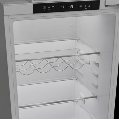Blomberg KNE4554EVI Frost Free Integrated Fridge Freezer White Clearance