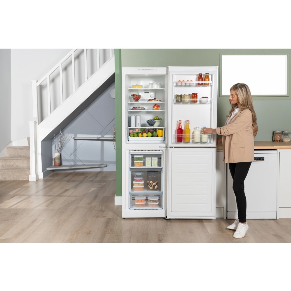 Bosch Series 2 KGN34NWEAG 50/50 Freestanding No Frost Fridge Freezer White - Clearance