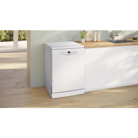 Bosch Series 2 SMS2HVW67G Freestanding Dishwasher 14 Place Settings White