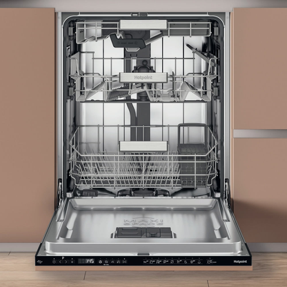 Hotpoint HD8IHP42L Hydroforce Full Size Integrated Dishwasher 14 Place Settings