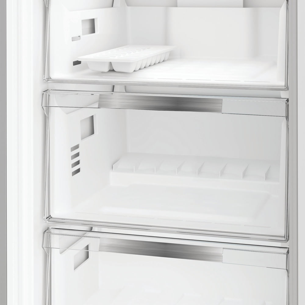 Hotpoint HPK 26403 XBR5UK Dual No Frost 70/30 Fridge Freezer with Even Flow Dark Grey HPK26403XBR5UK