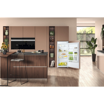 Hotpoint HS 12 A1 D.UK 2 Integrated Low Frost Tall Fridge White HS12A1DUK2